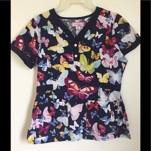 Small Koi butterflies 🦋 scrub top